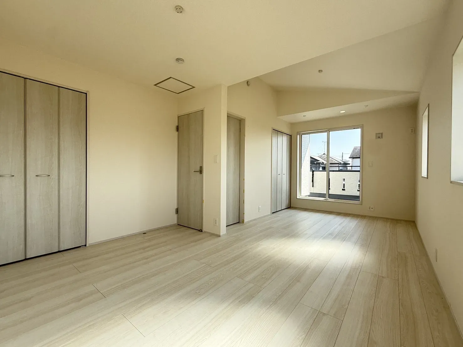 【6.0帖+5.25帖洋室】