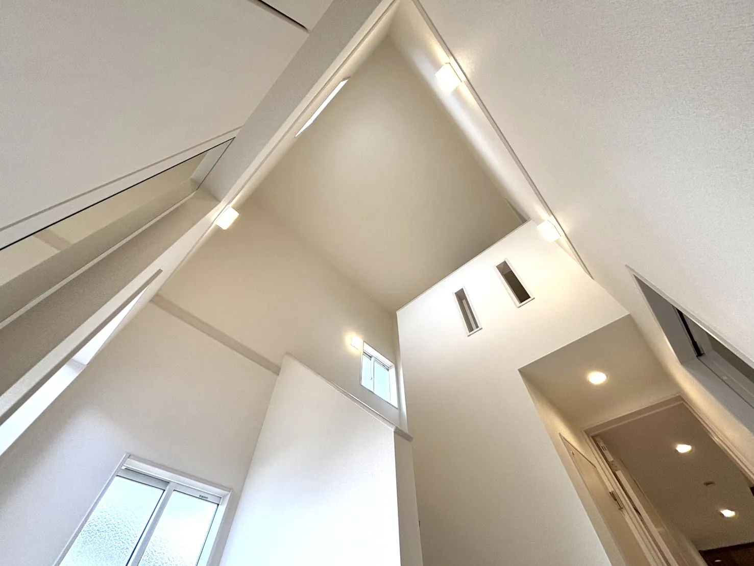 【1号棟:吹き抜け】