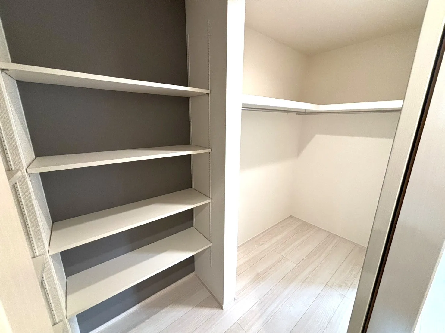 【1号棟:収納】