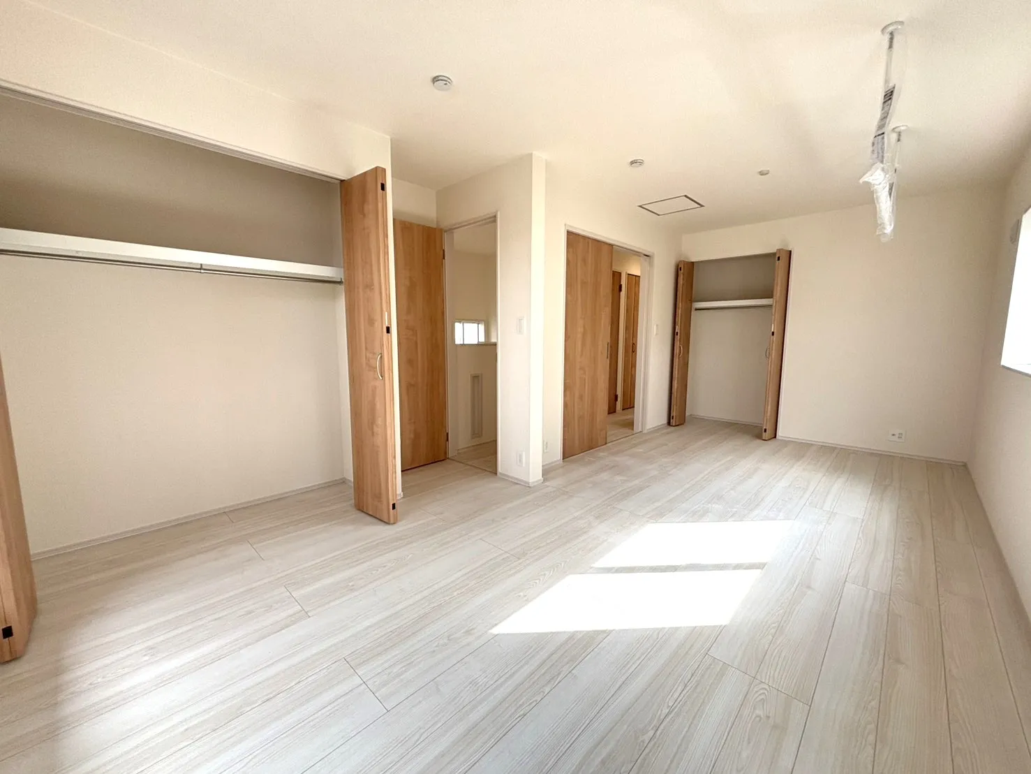 【2号棟:洋室】