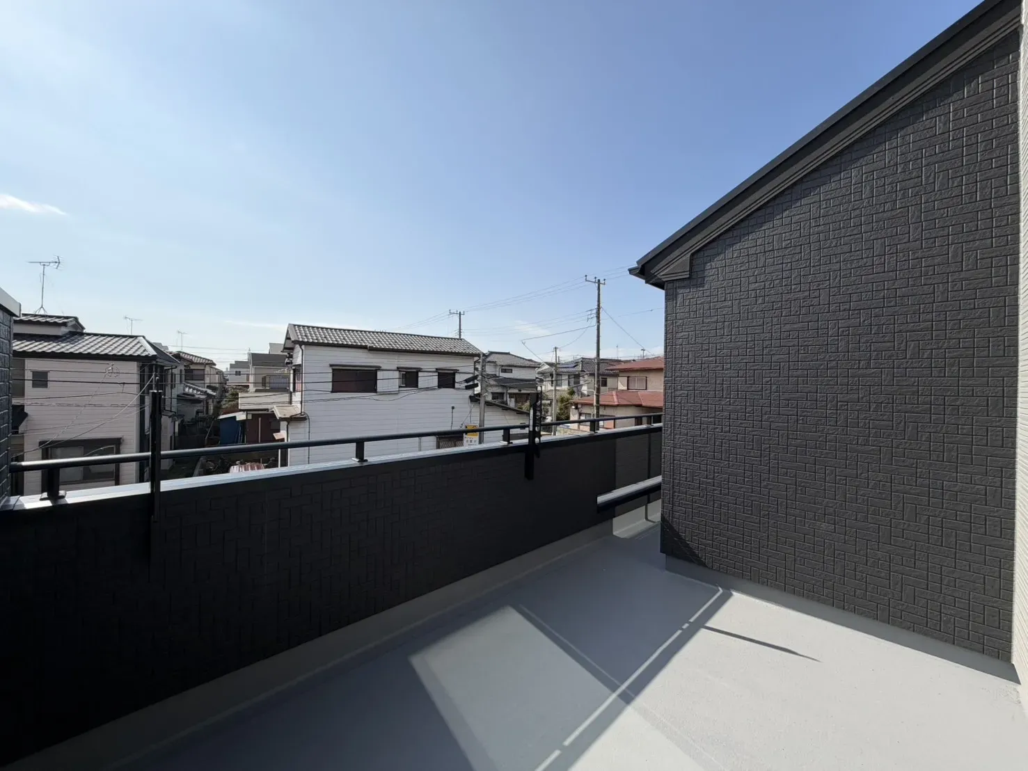 【バルコニー】