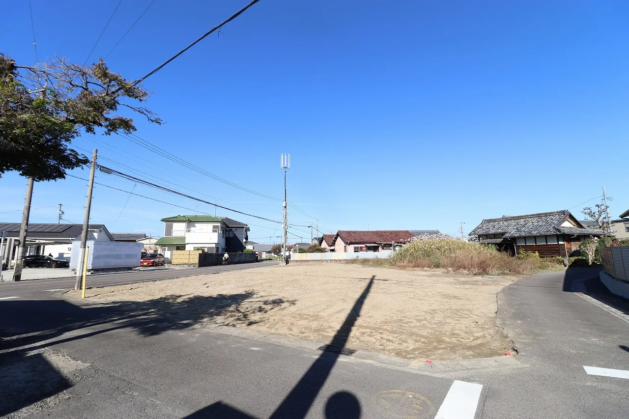 ブルーミングガーデン 江南市島宮町巡見2棟