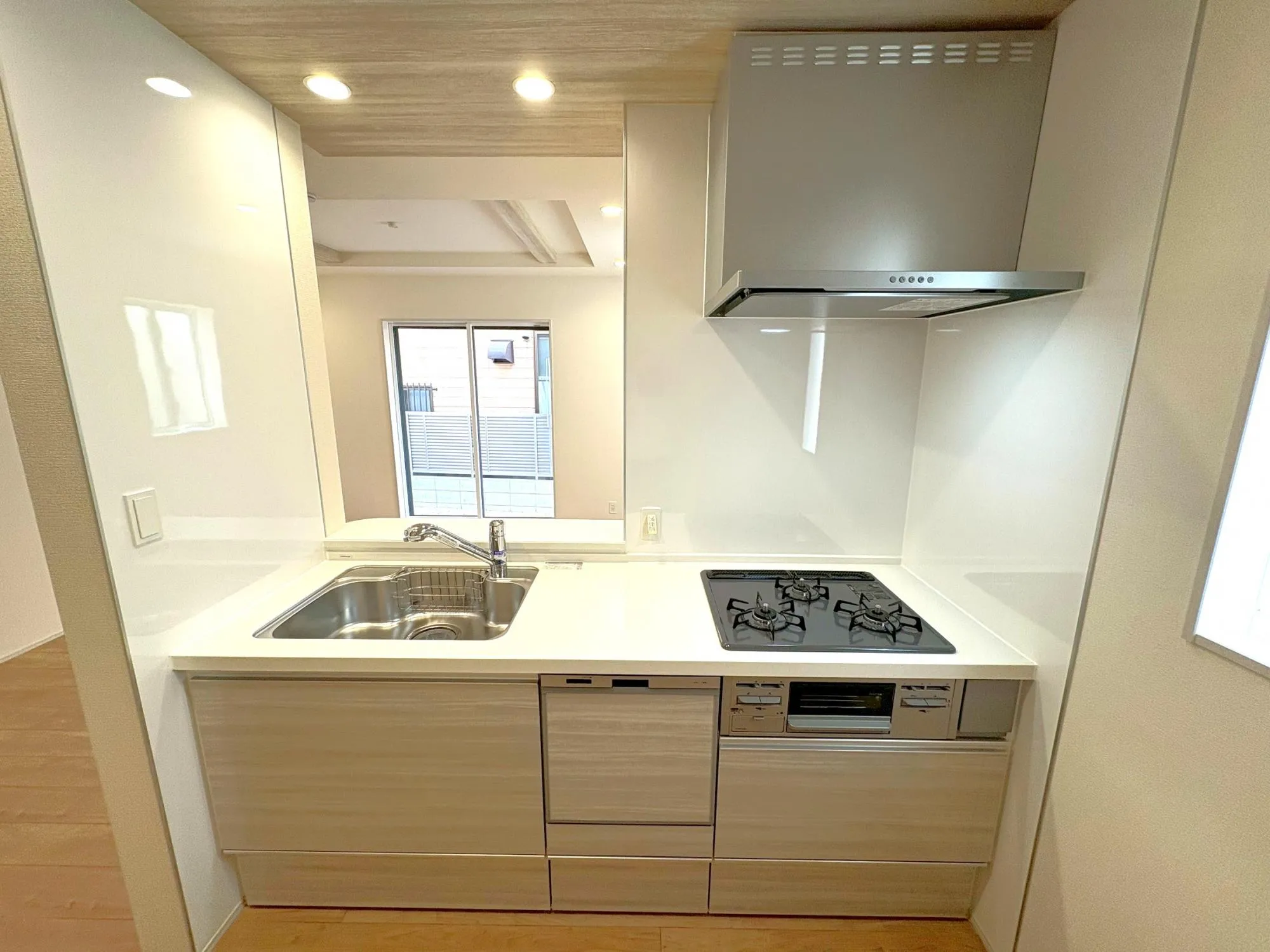 2号棟浄水器付システムキッチン