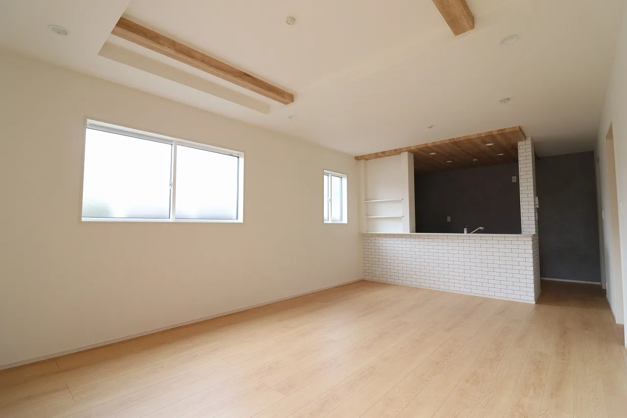 ②号棟　LDK(18.0帖)