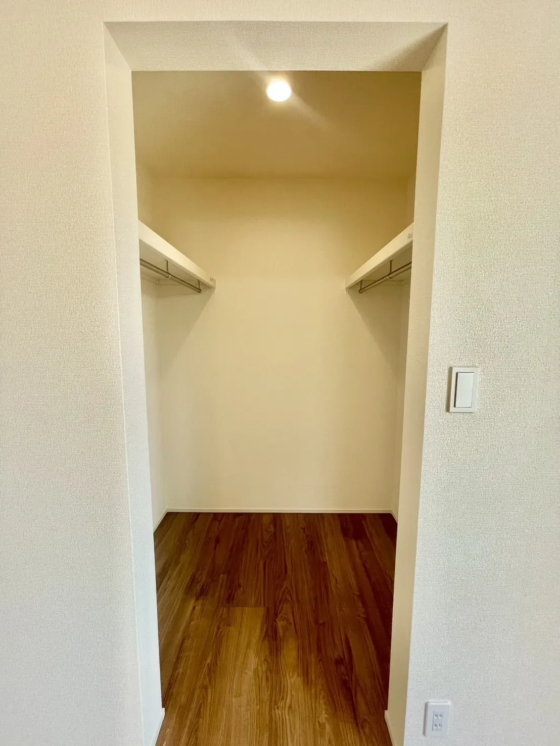 【ウォークインクローゼット】