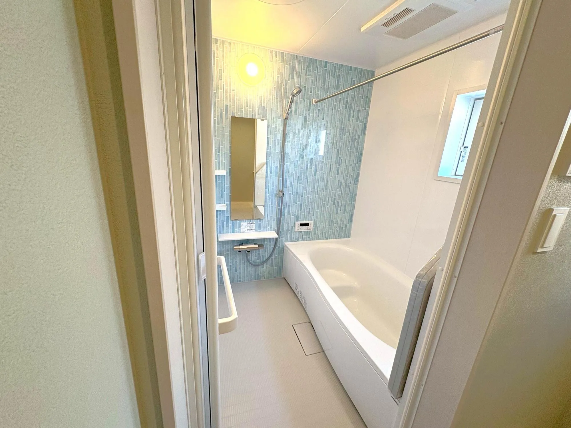 暖房換気乾燥機付浴室