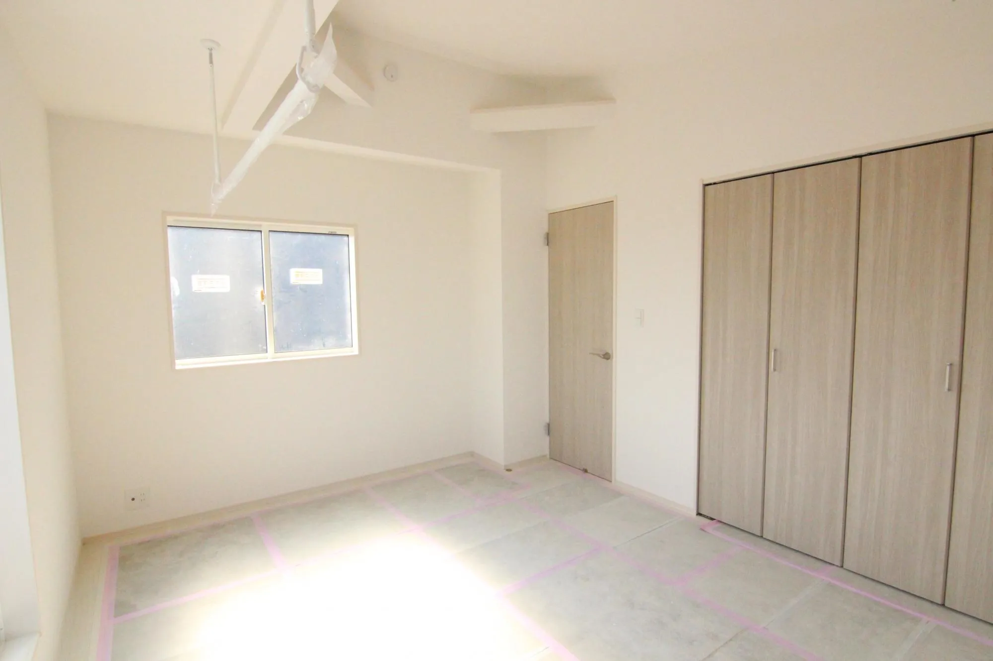 【2号棟主寝室】