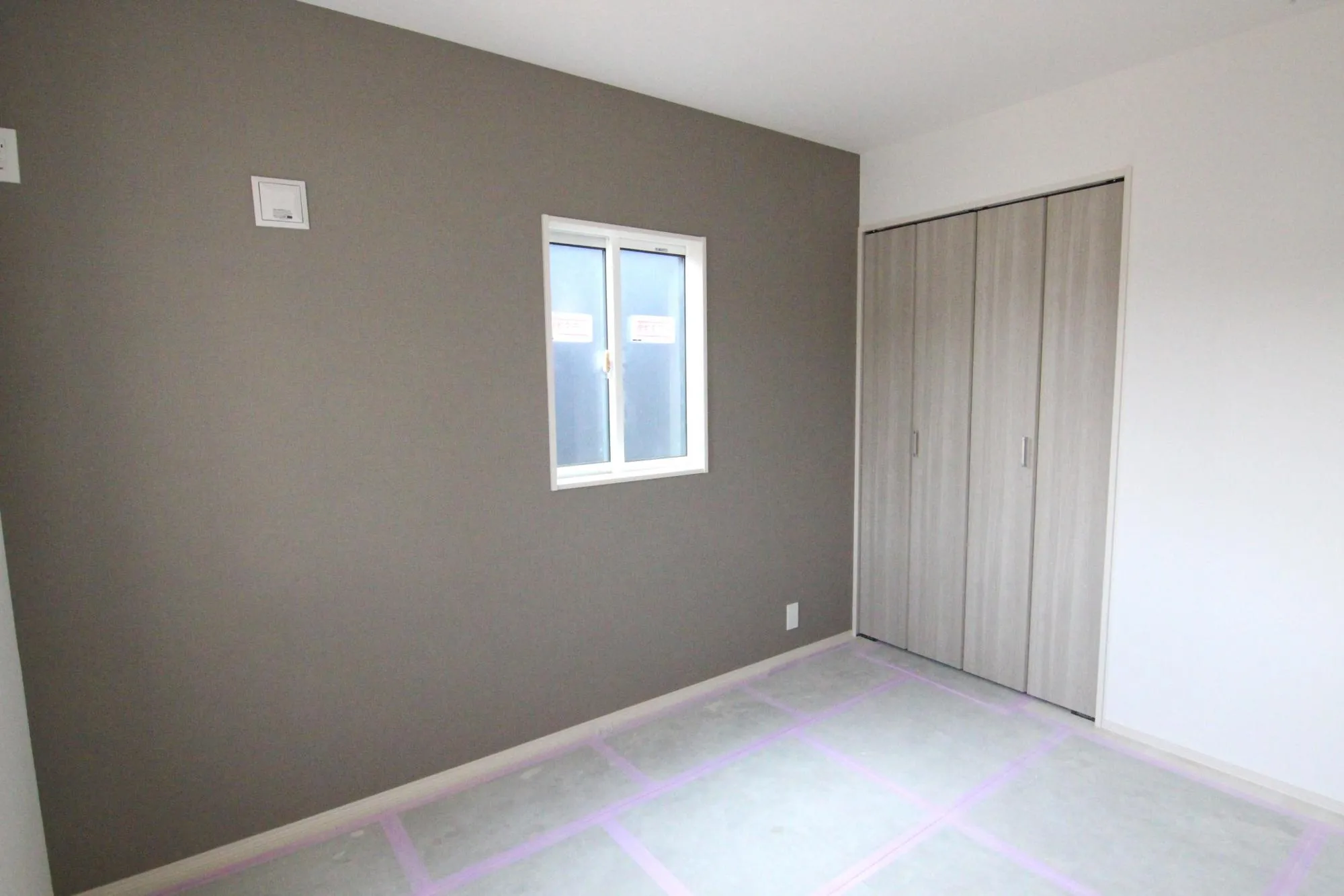 【2号棟洋室②】