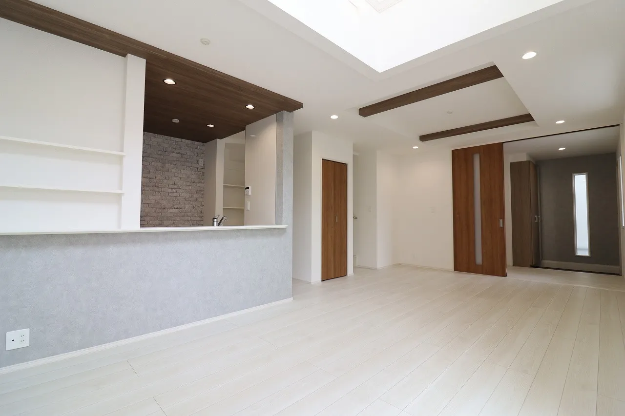 ②号棟　LDK(18.0帖)