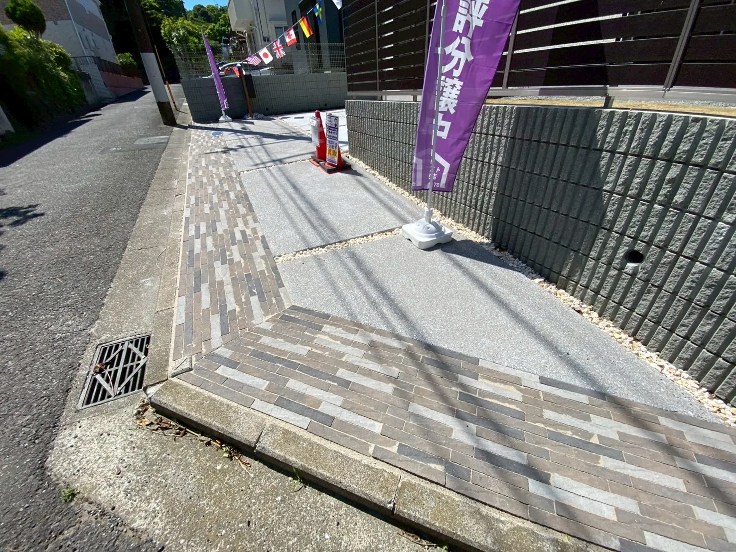 地先はオシャレな外構仕上げ