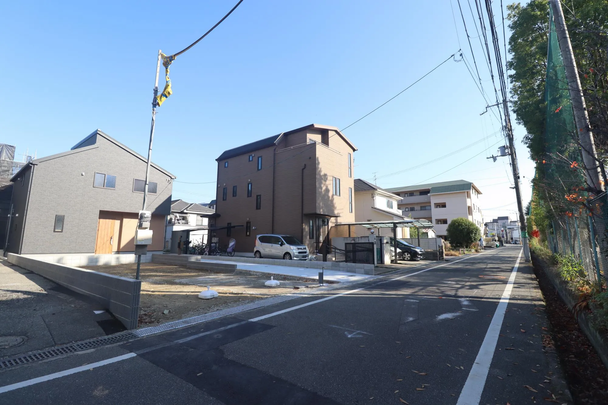 前面道路含む現地写真