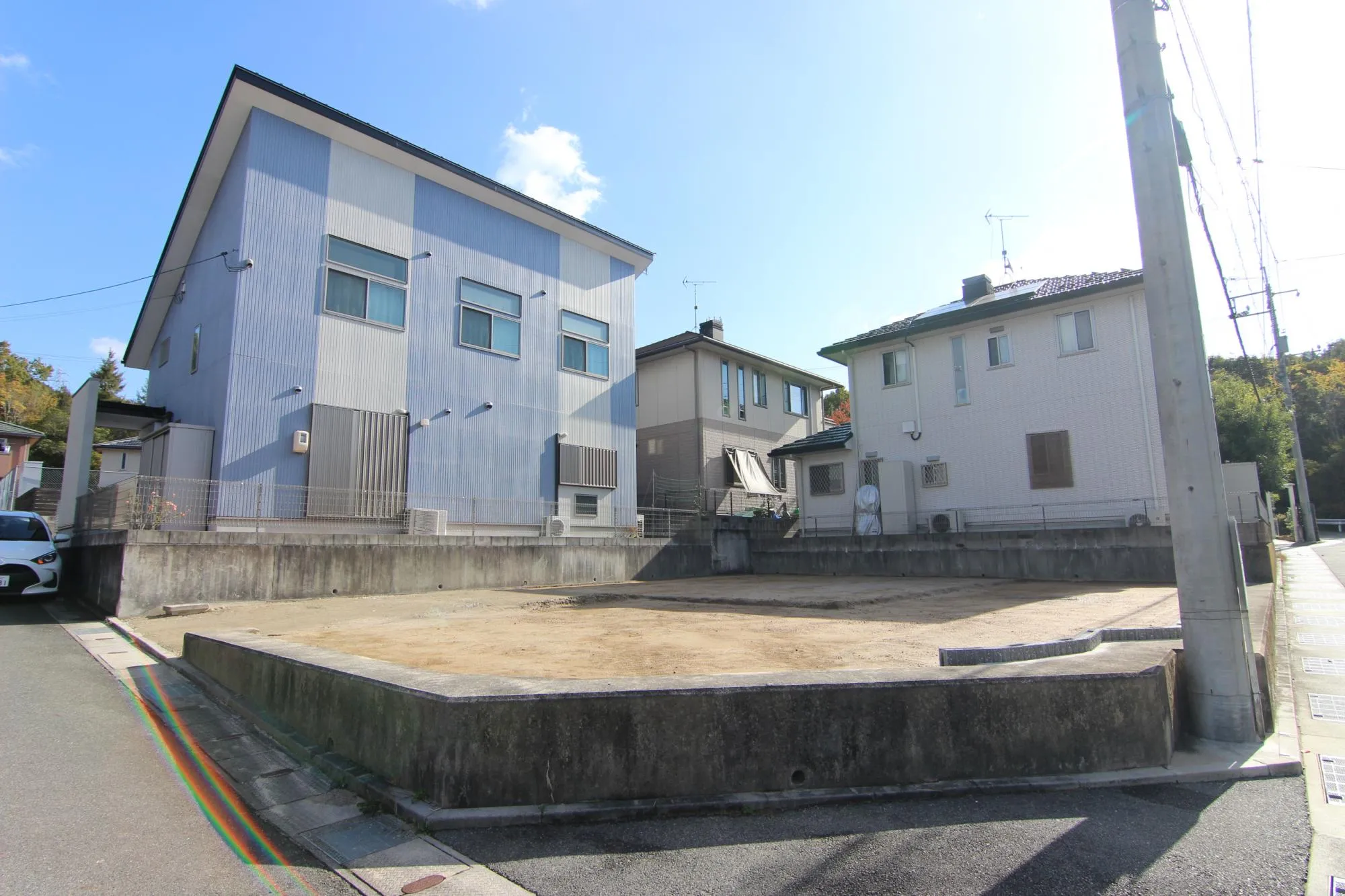 前面道路から見た宅地