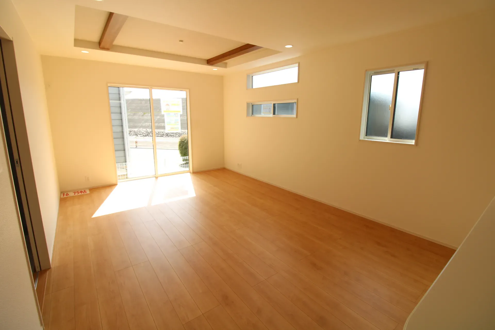 リビングダイニング