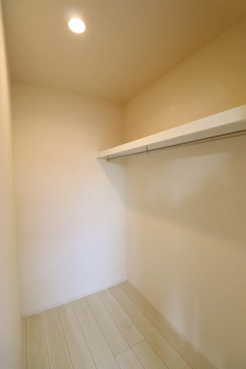 【ウォークインクローゼット】