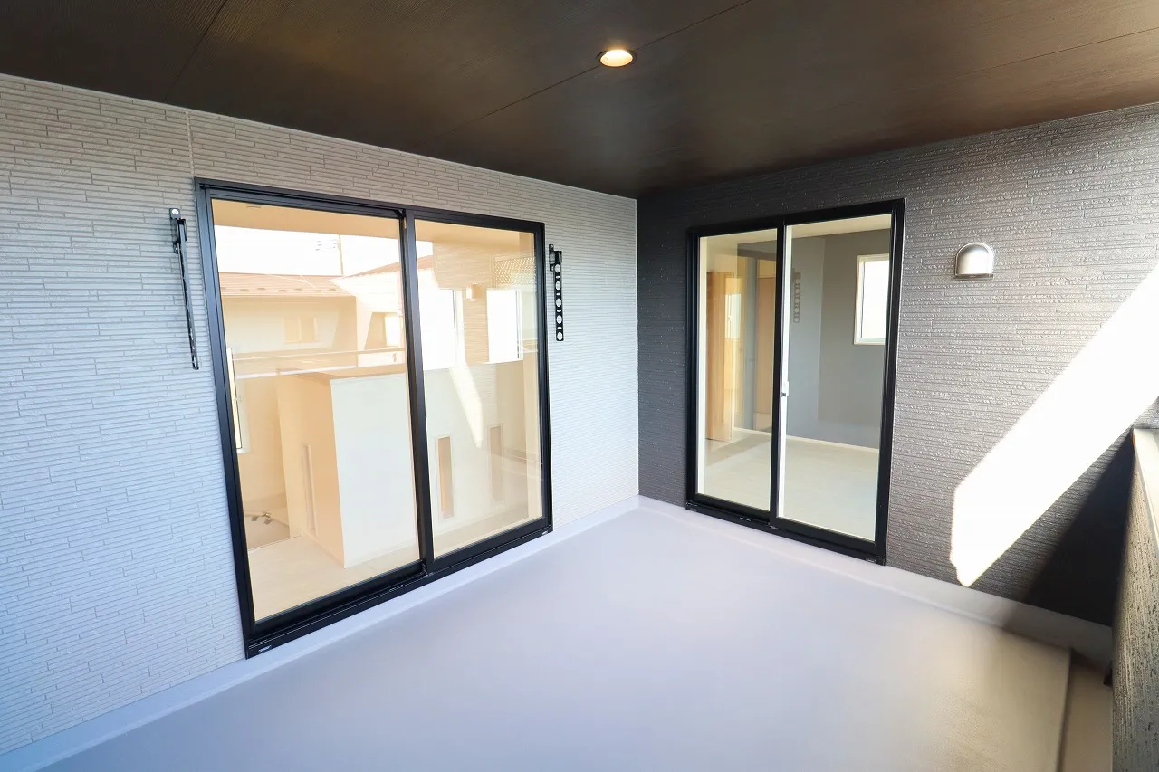 【インナーバルコニー】