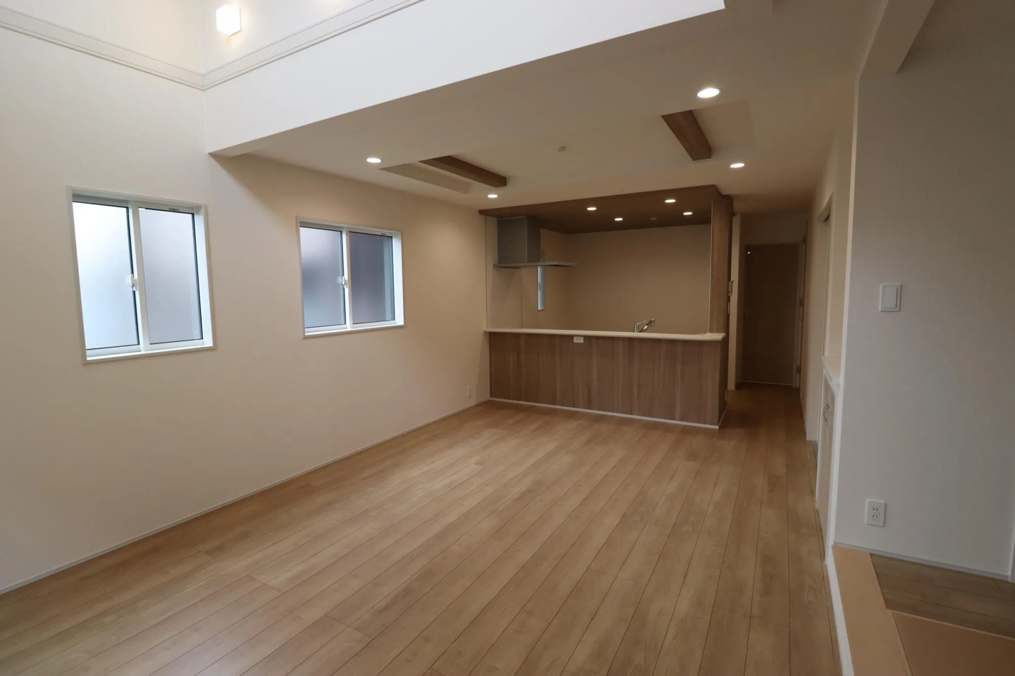 1号棟 リビングダイニングキッチン18帖