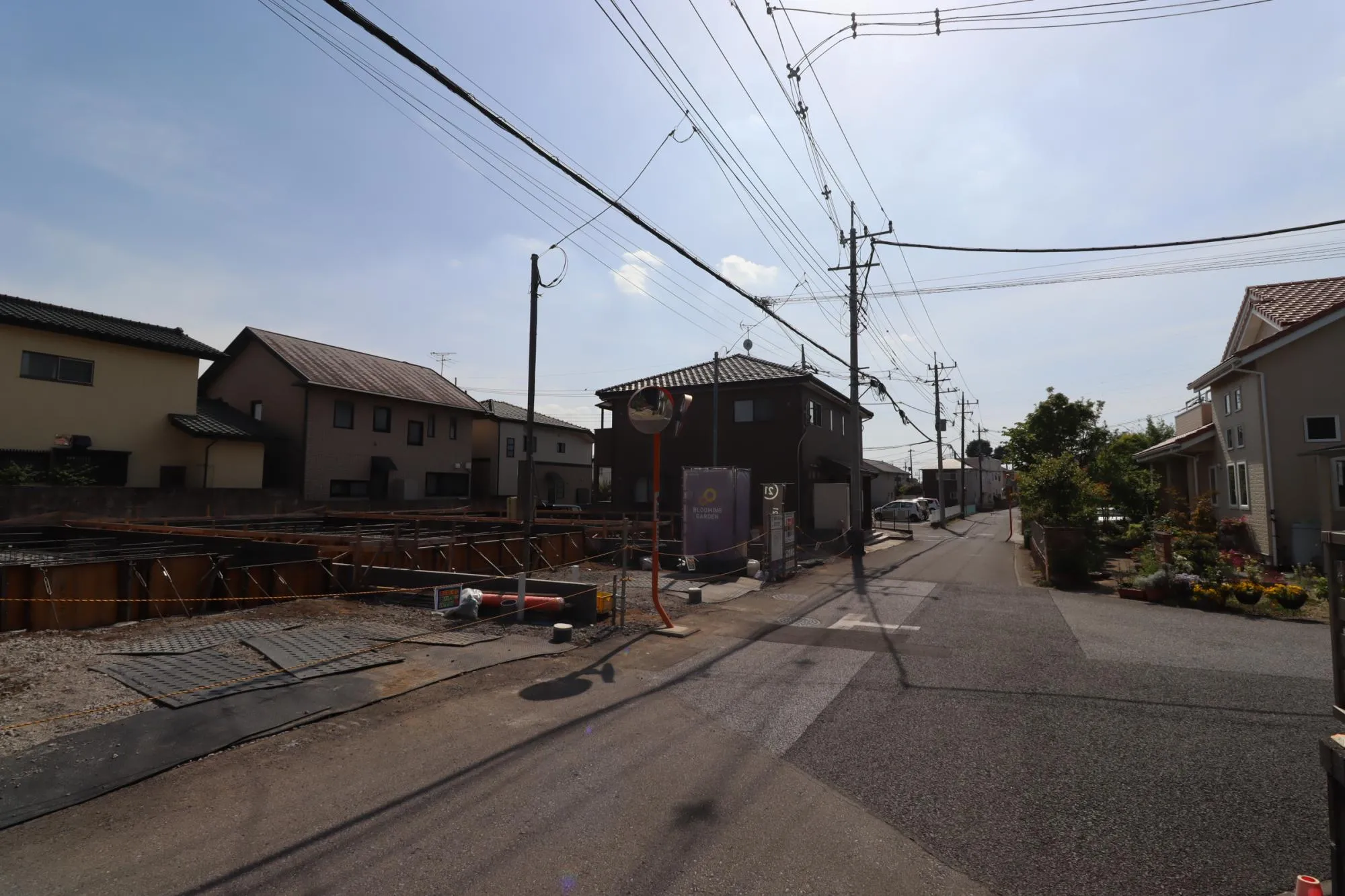 前面道路含む現地(造成後)