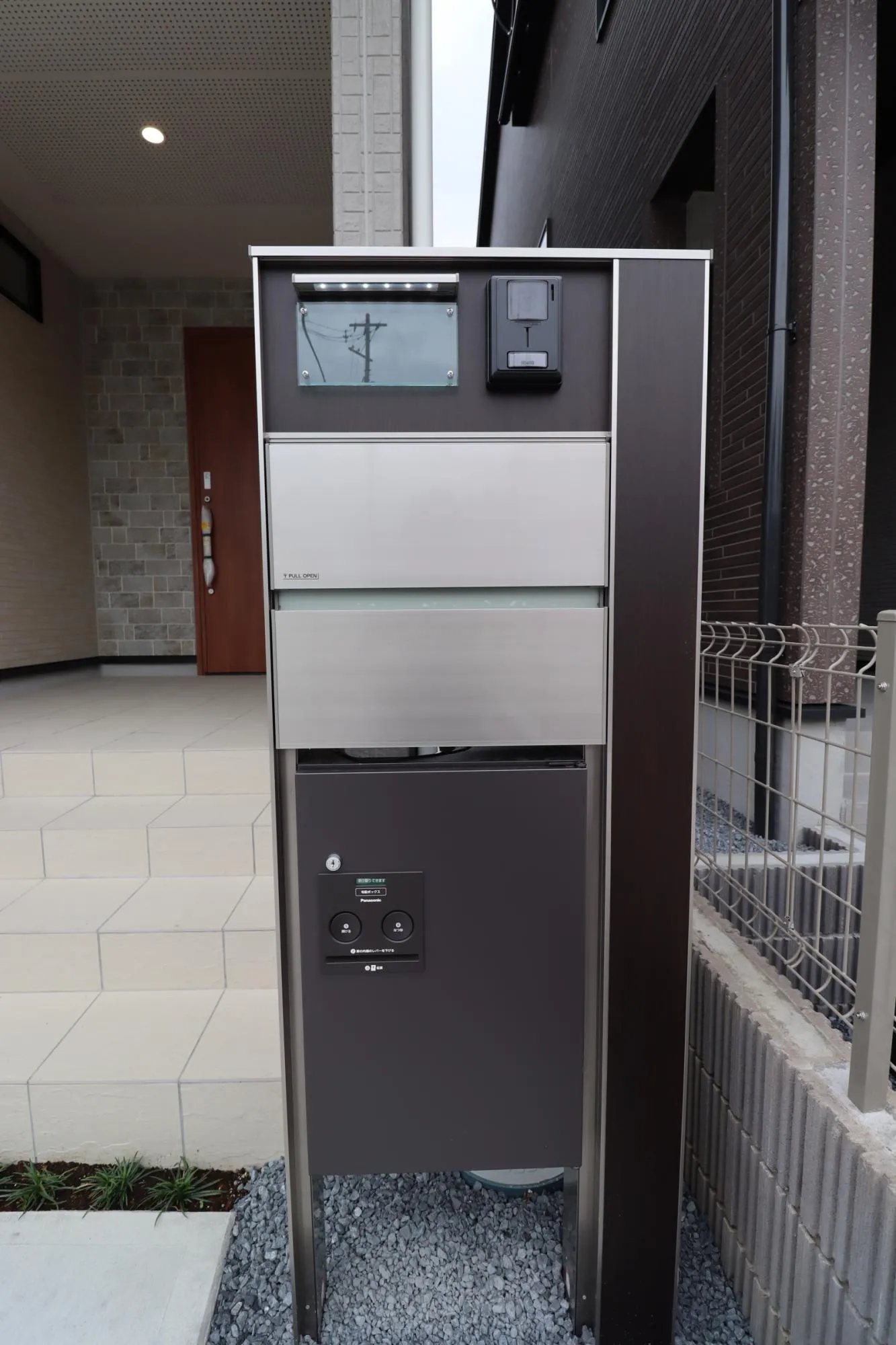 2号棟 宅配ボックス付きポスト
