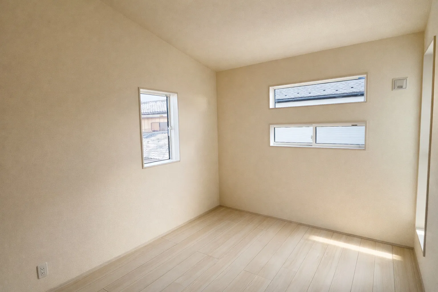 【洋室南側/1号棟】