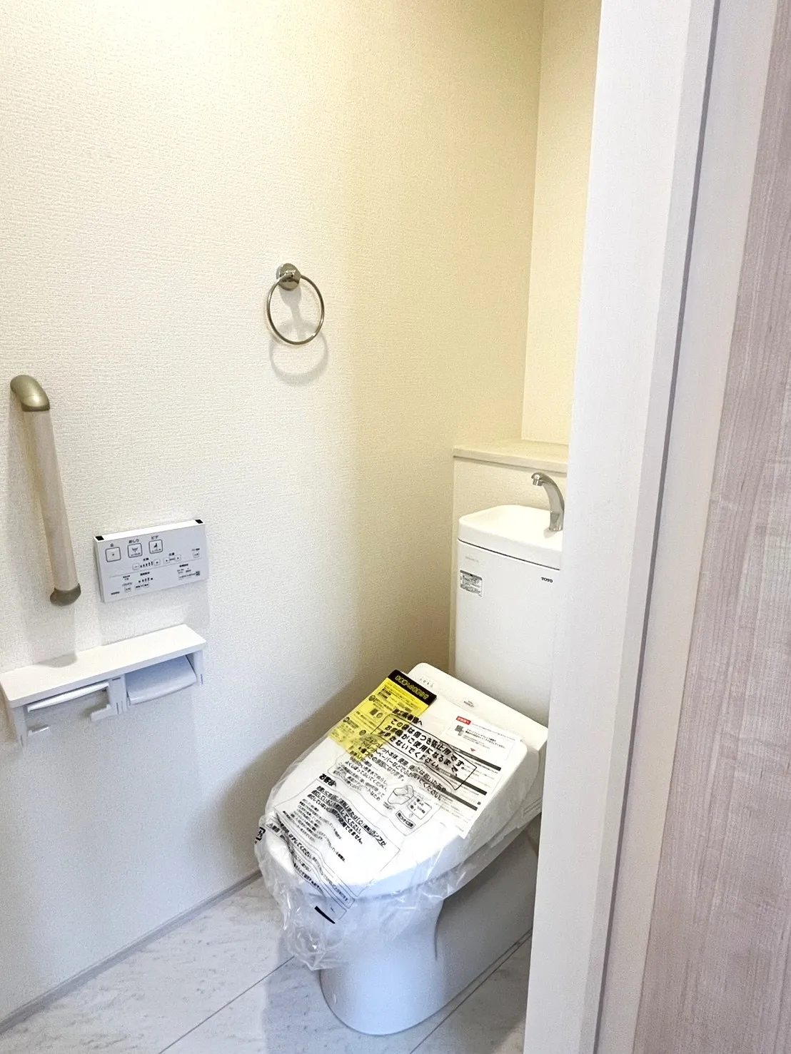 【トイレ/2号棟】