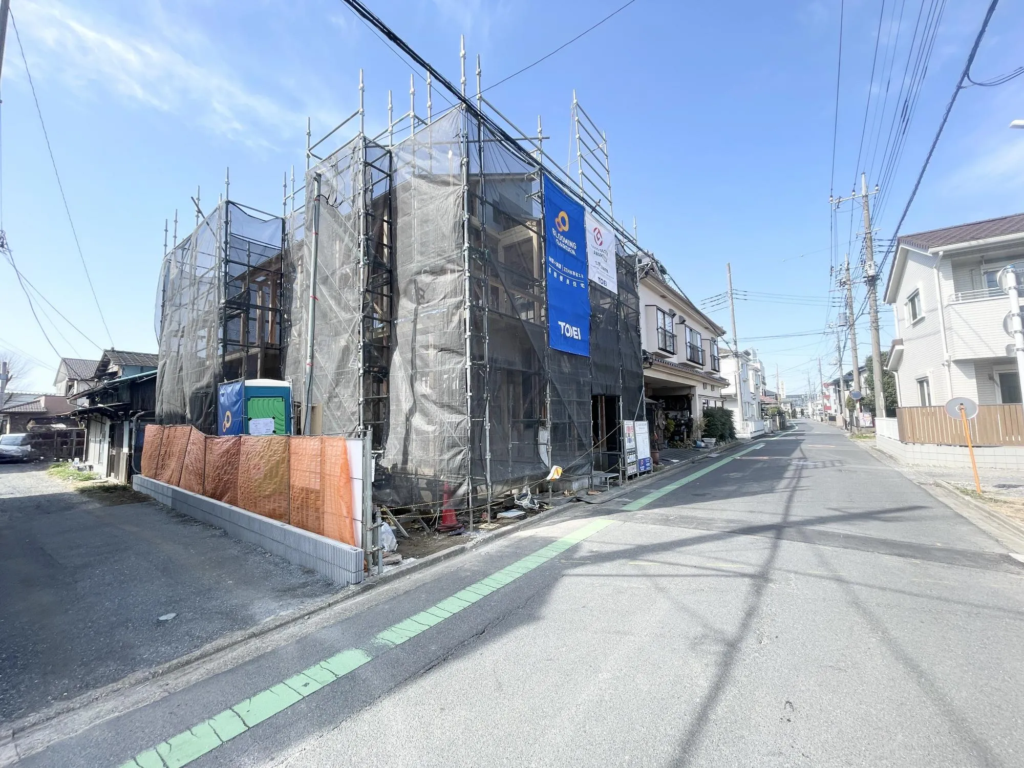 【外観写真】食器洗浄乾燥機や浴室換気乾燥機など、暮らしをサポートする機能的な設備を多数搭載◎南向きの陽当たり良好地♪生活利便性と明るく心地よい住宅環境実現!