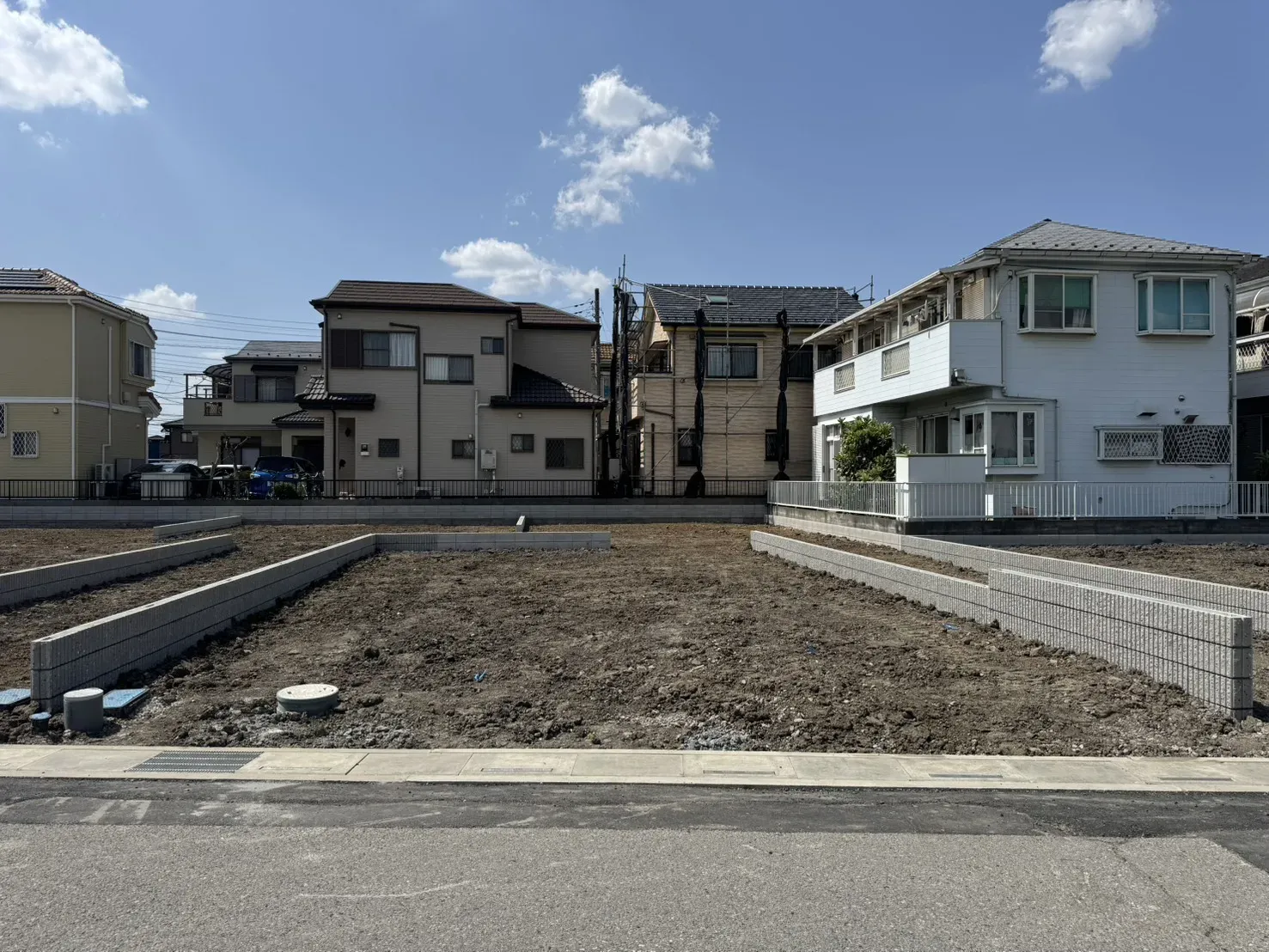 販売現地