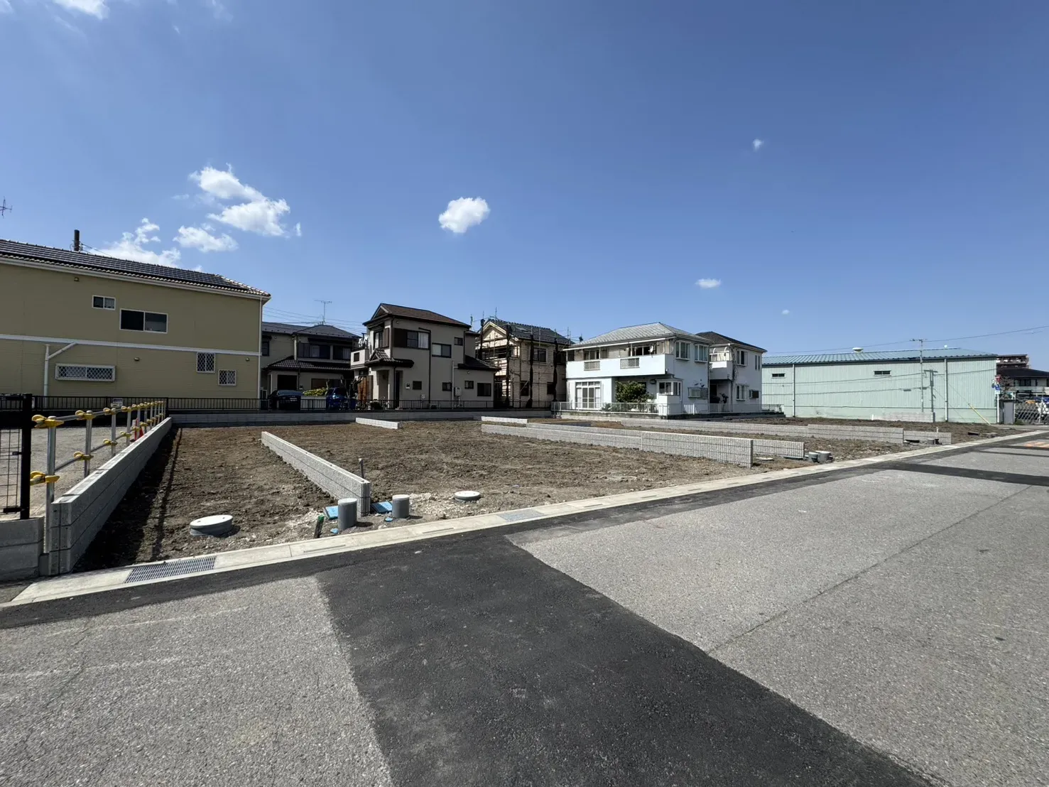 販売現地