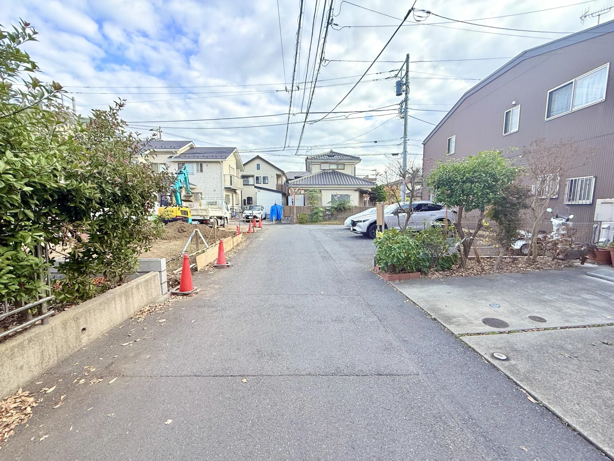 前面道路含む現地写真