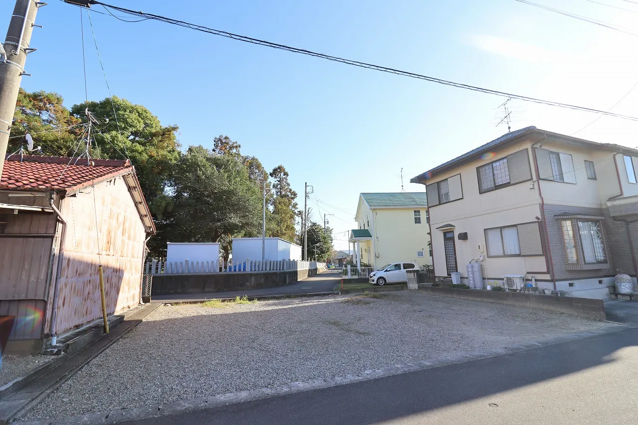 ブルーミングガーデン 江南市飛高町宮町1棟