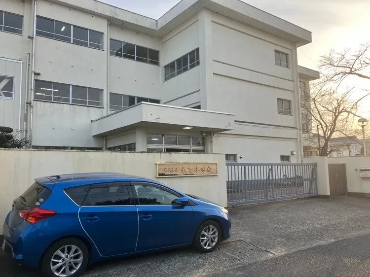 奈良市立辰市小学校