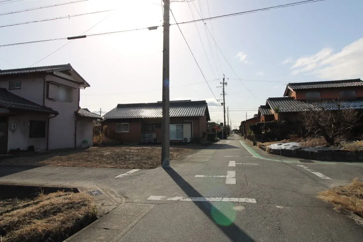 1月26日撮影　西側道路(北→南)