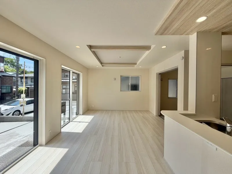 <2号棟>
リビングダイニング