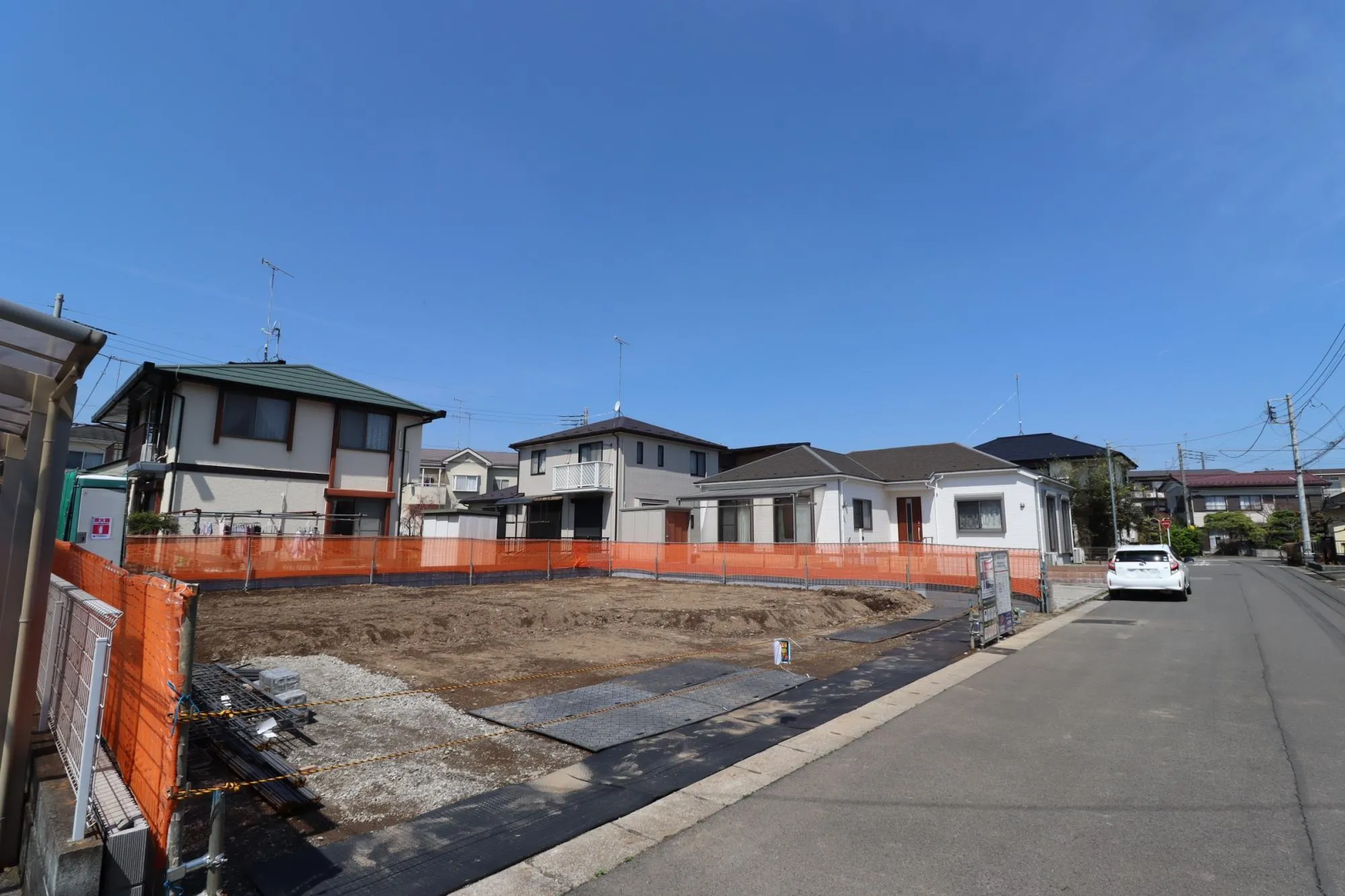 前面道路含む現地(造成後)