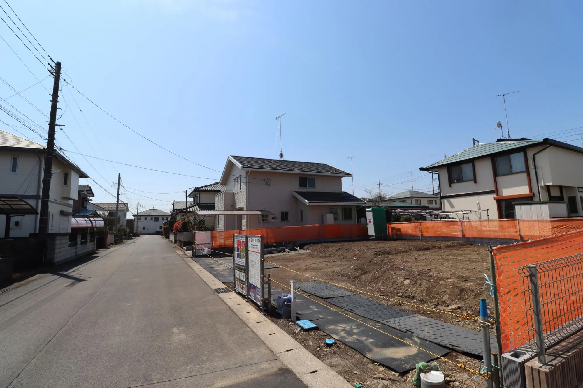 前面道路含む現地(造成後)