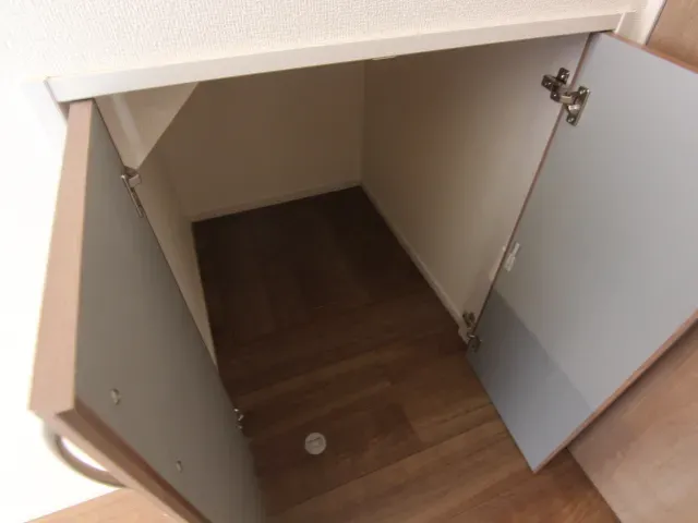 1階廊下収納 2号棟