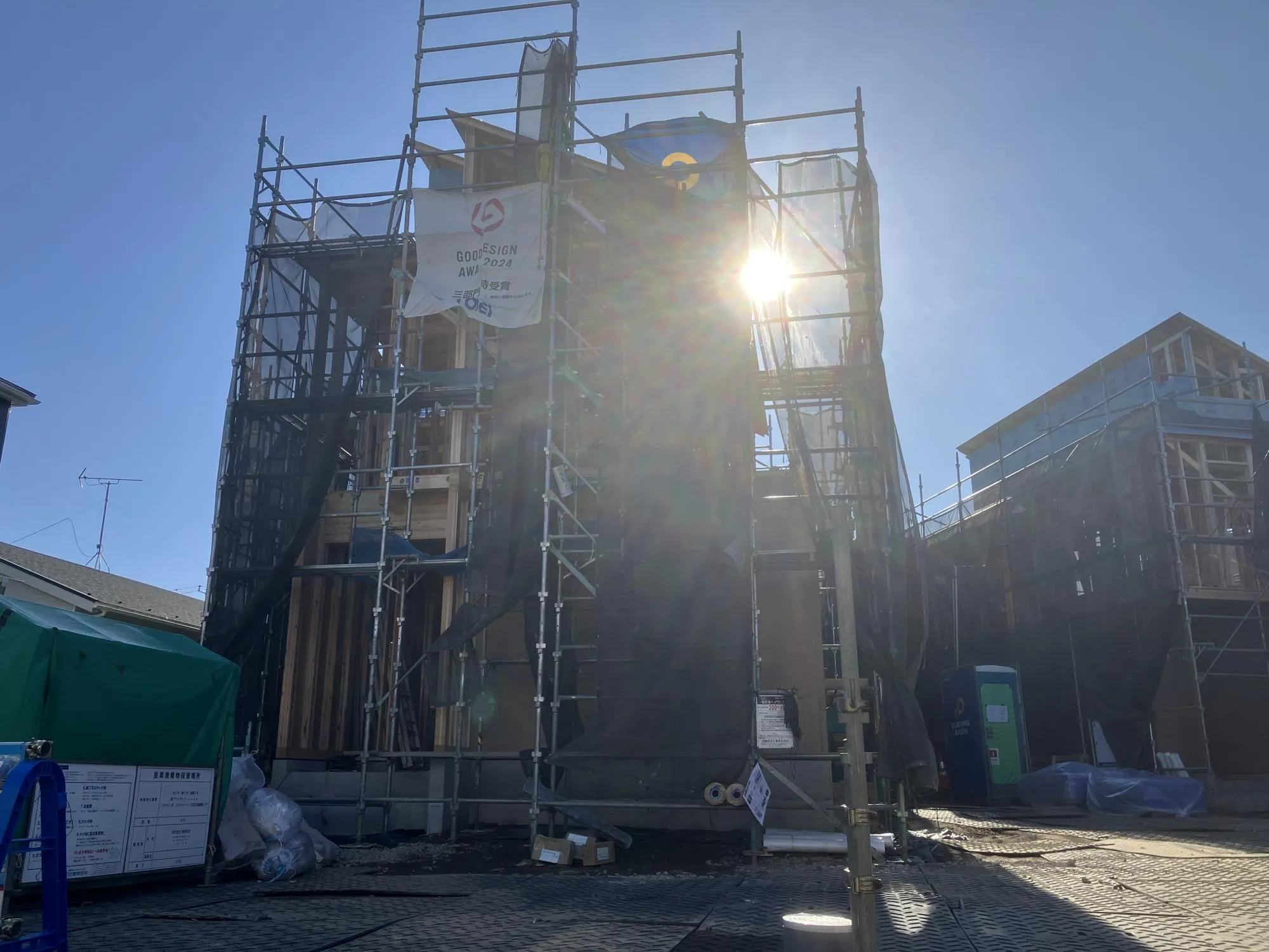 【外観写真】太陽光パネル標準装備◎。環境にやさしくエコな暮らしが叶います!是非、お気軽にお問い合わせください。