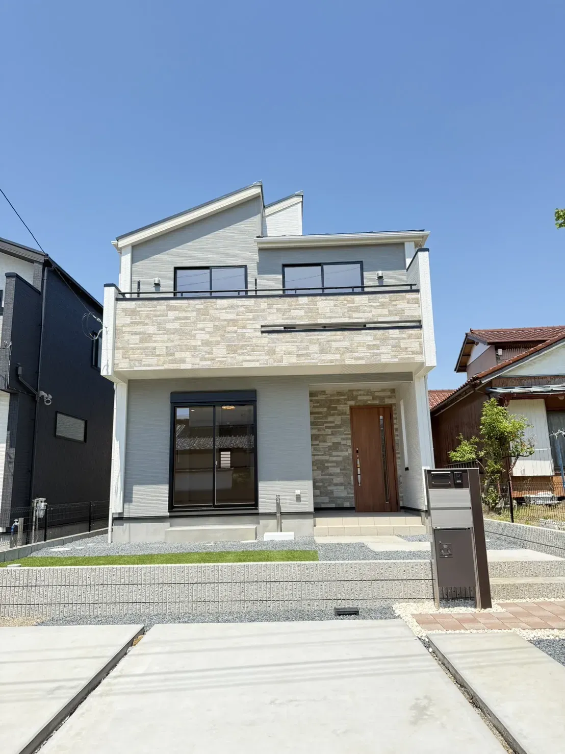 ②号棟外観