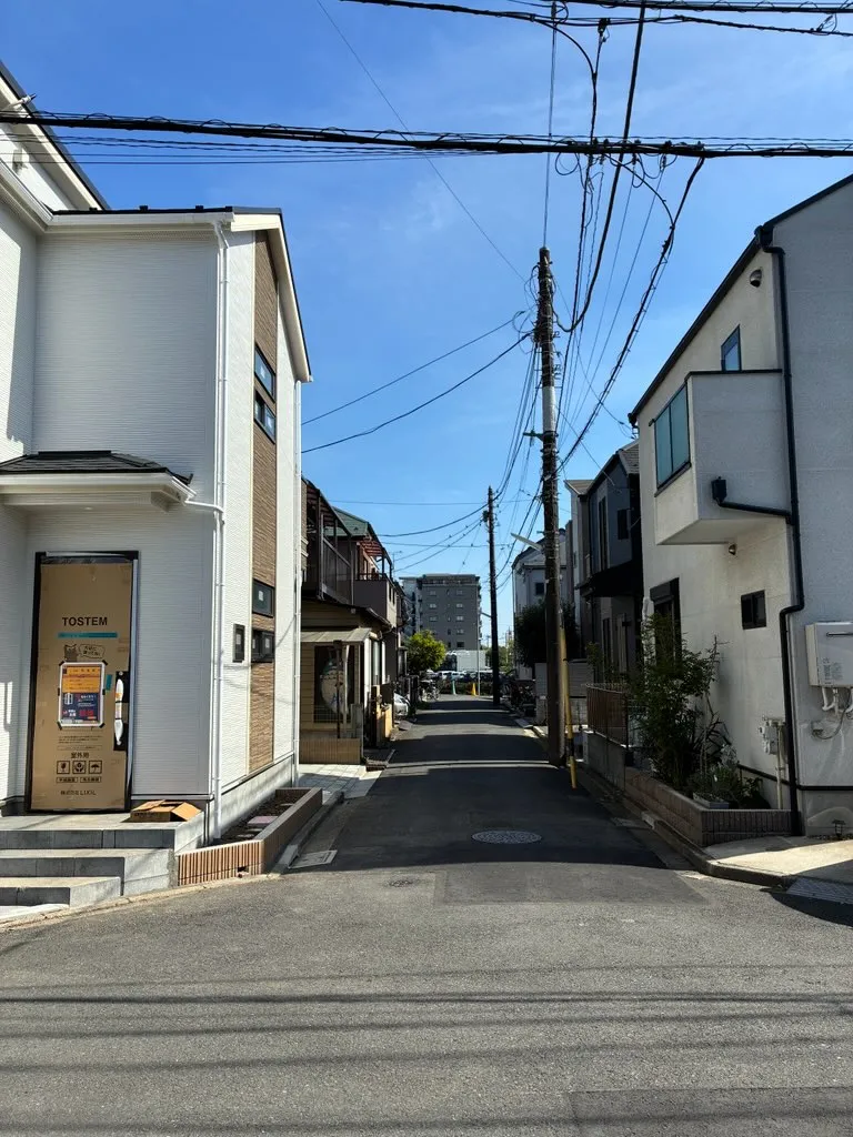 西前面道路②(2026年4月11日撮影)