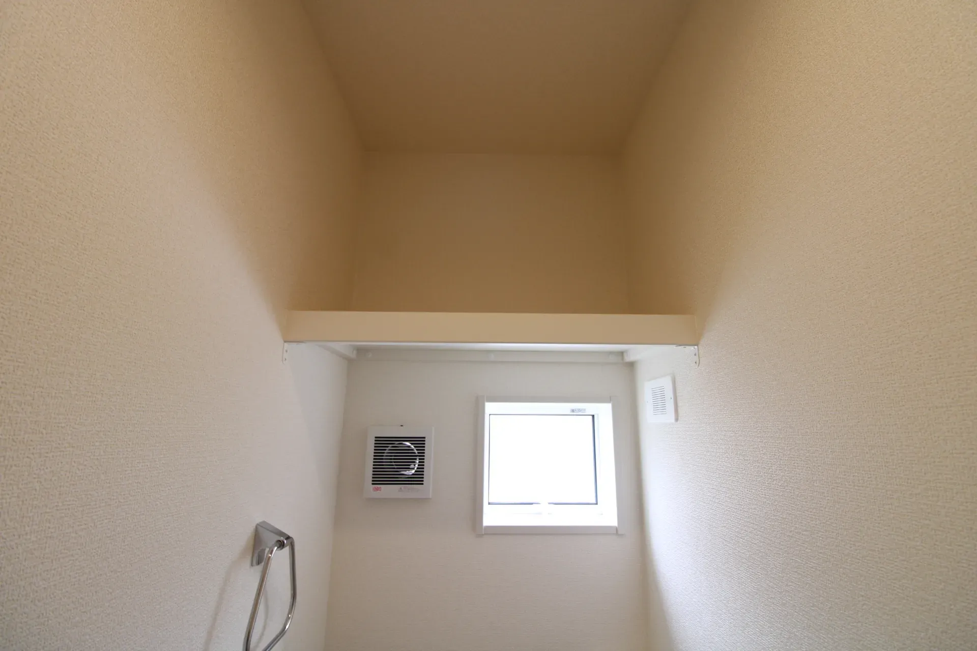 トイレ枕棚