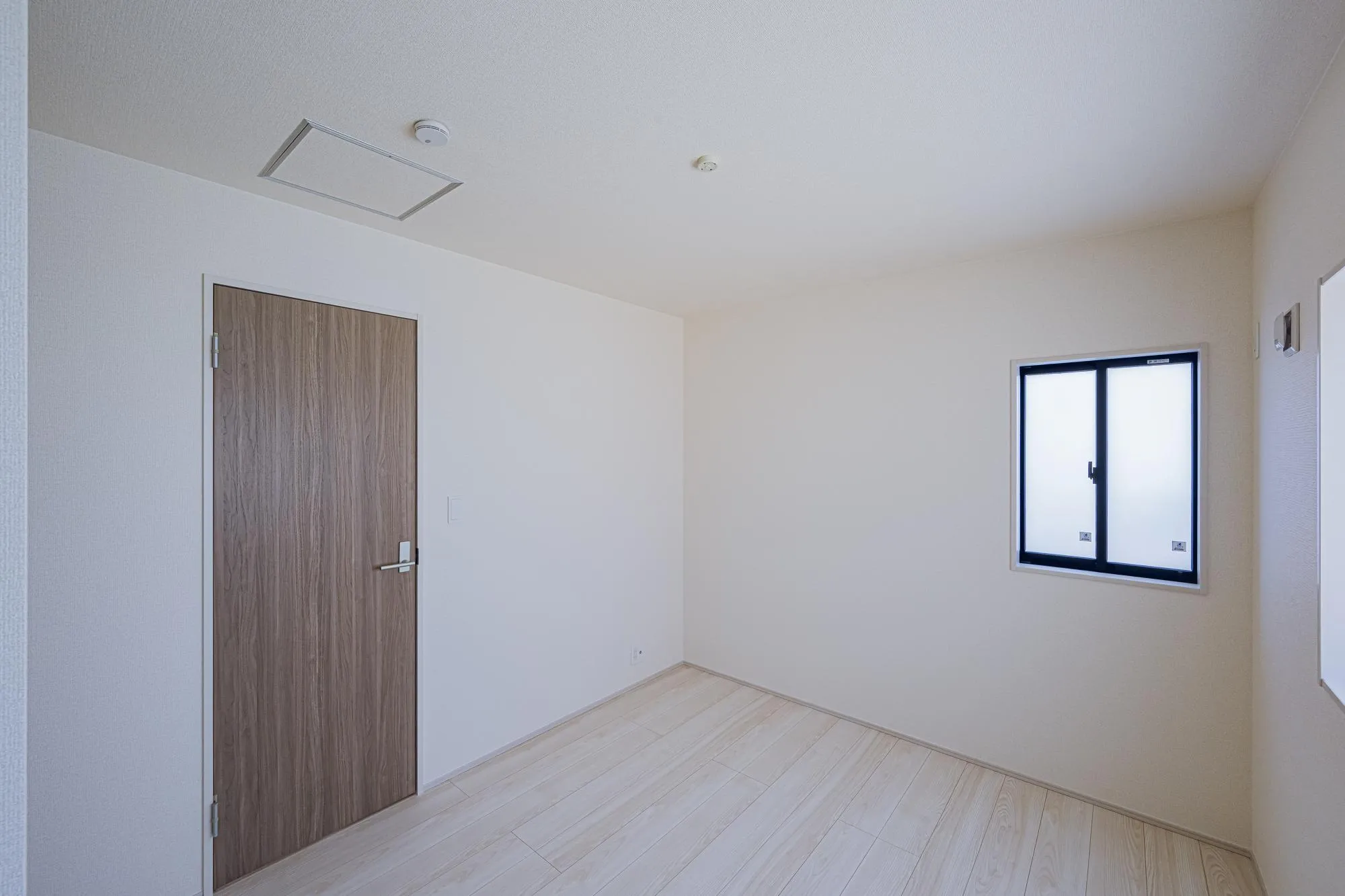 1号棟:洋室5.5帖