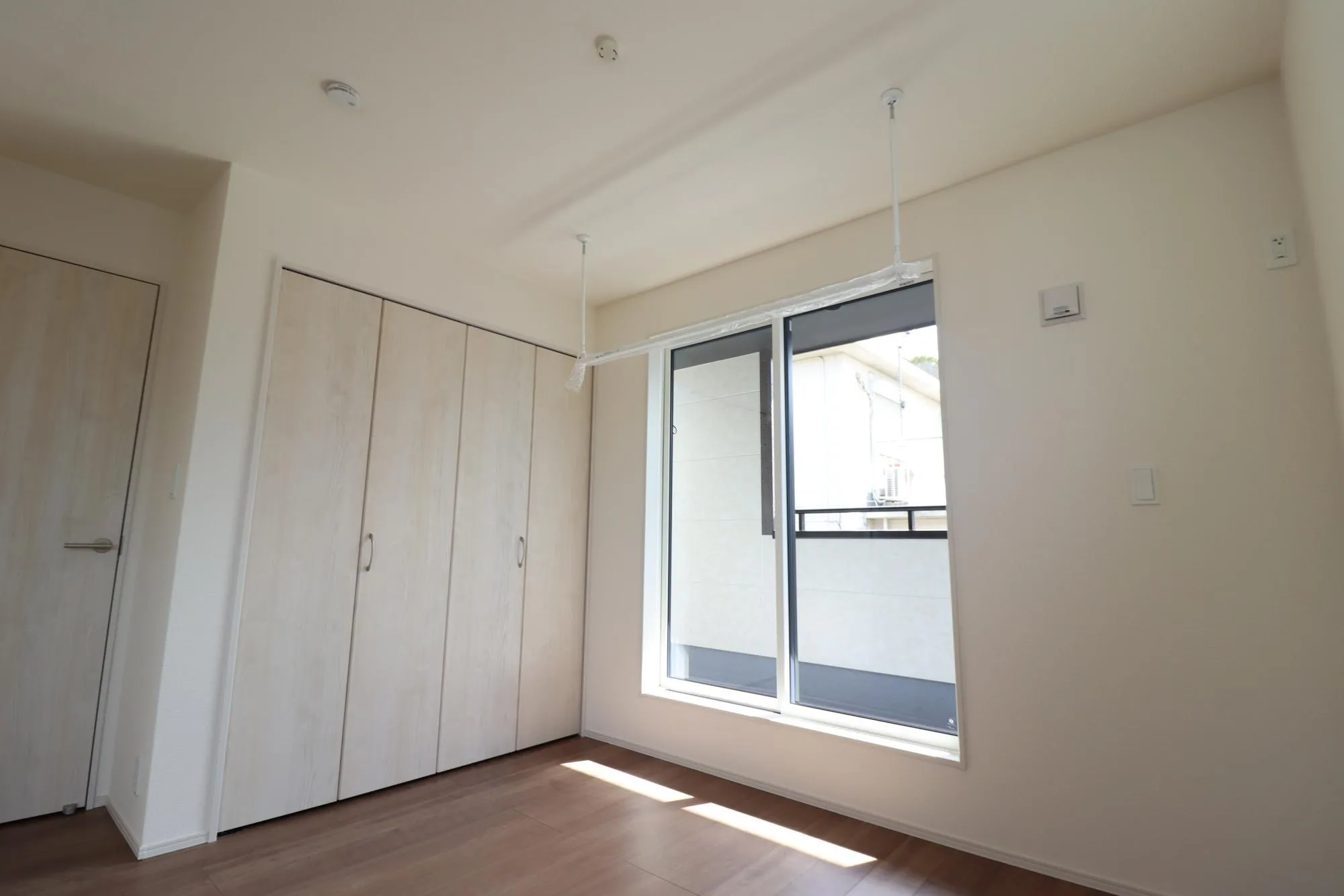 【2階洋室(10.0帖)】