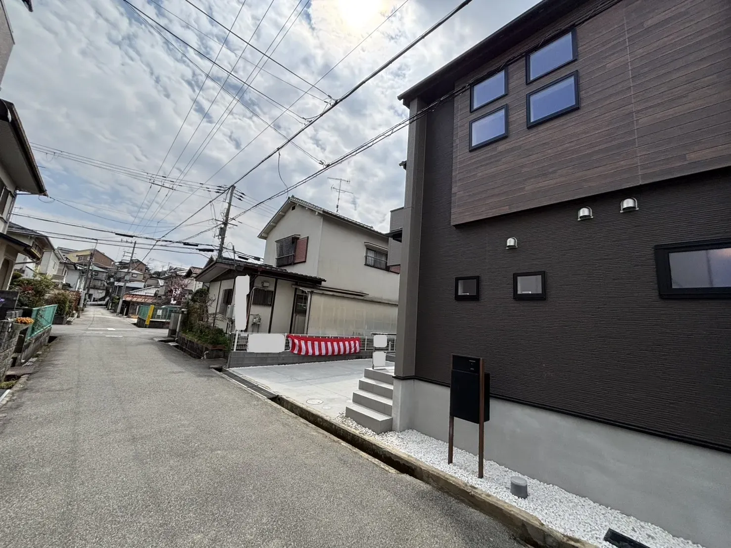 外観写真(前面道路)