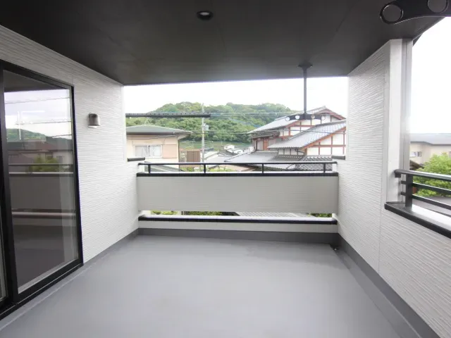 2階インナーバルコニー 1号棟