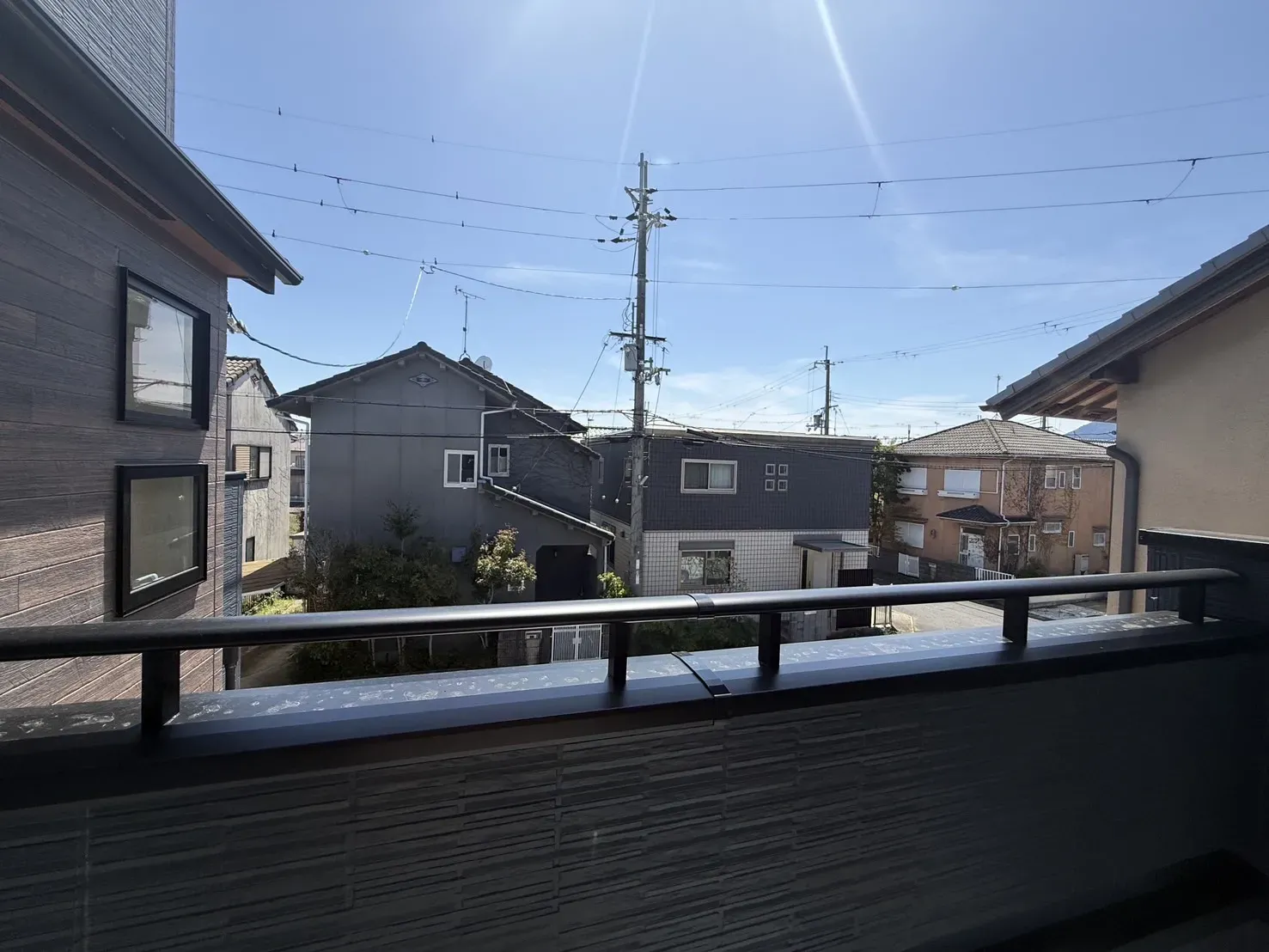 【バルコニー】