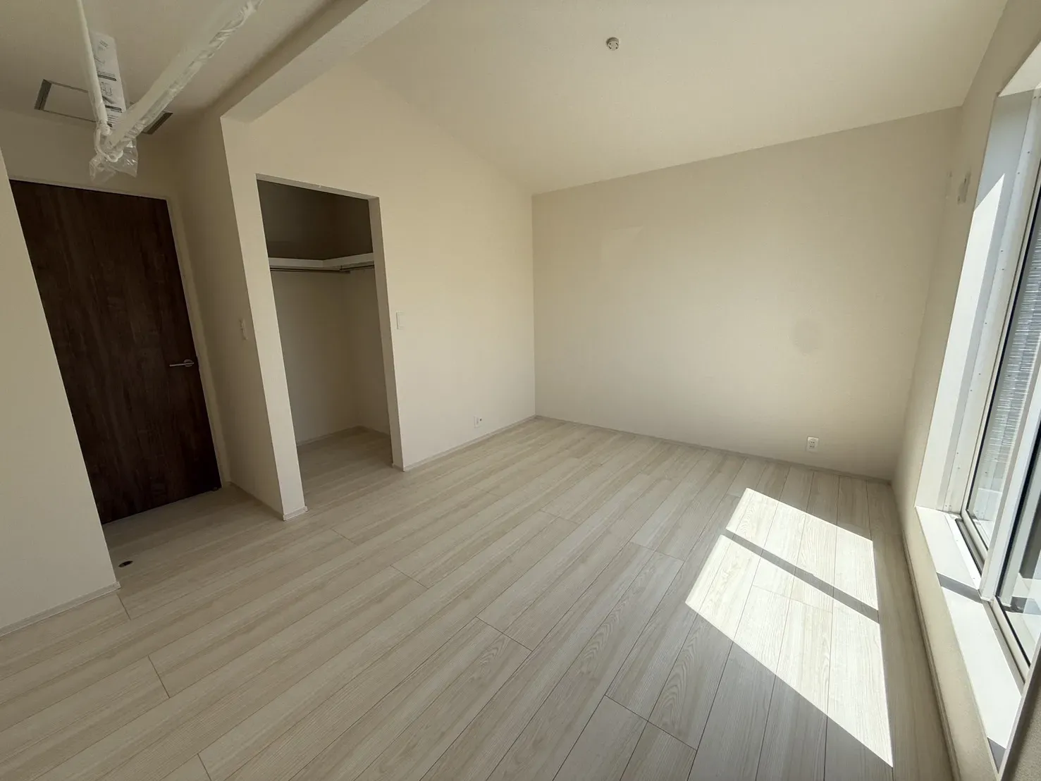 【8.375帖洋室】