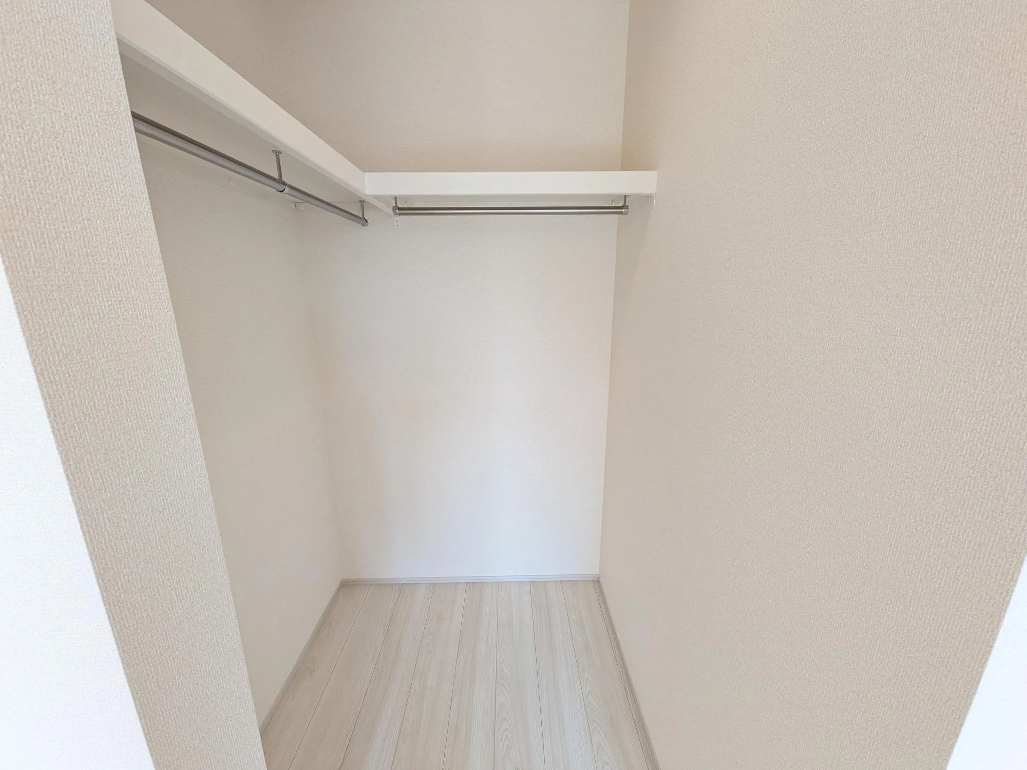 7号棟:ウォークインクローゼット