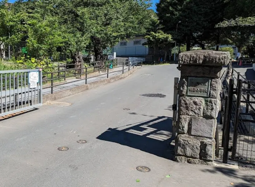 横須賀市立鴨居小学校