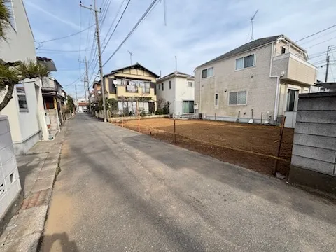 前面道路含む現地土地写真