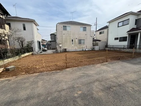 前面道路含む現地土地写真