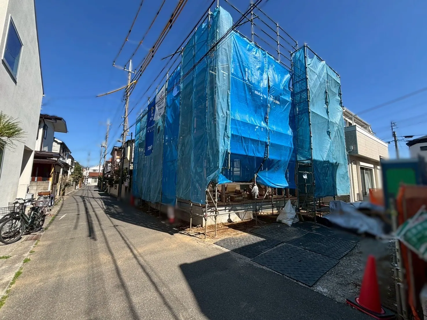 前面道路含む現地土地写真